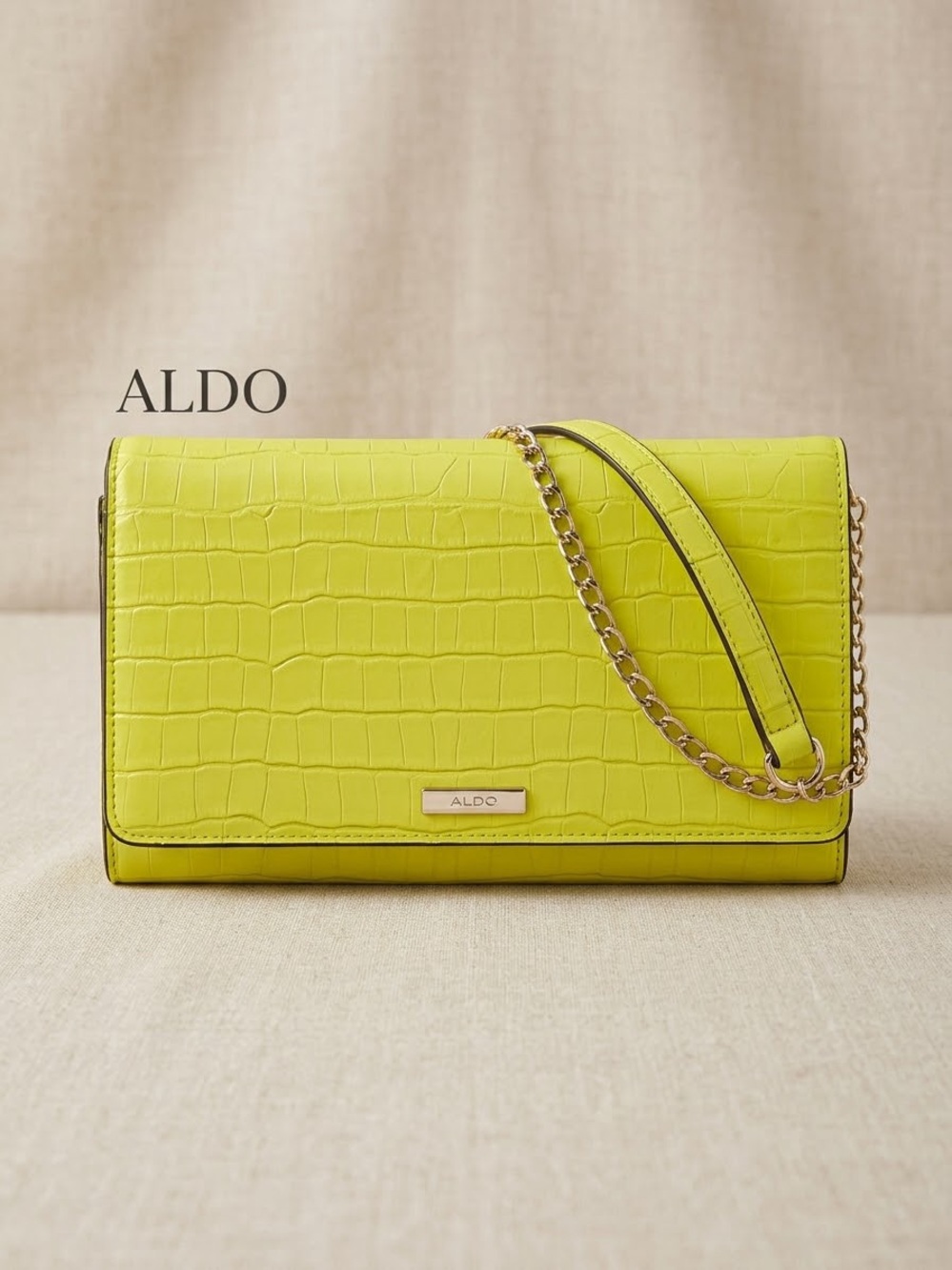 ALDO Lime Croc-Embossed Chain Crossbody Bag